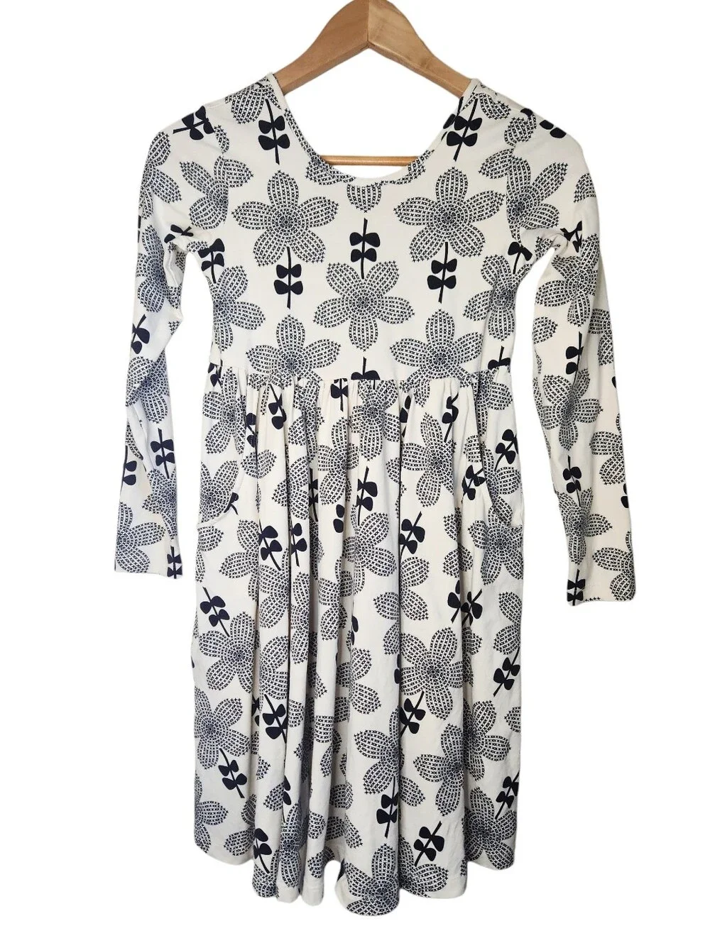 Hanna Andersson Skater Dress with Pockets Cream Black Ecru Floral 140cm US 10